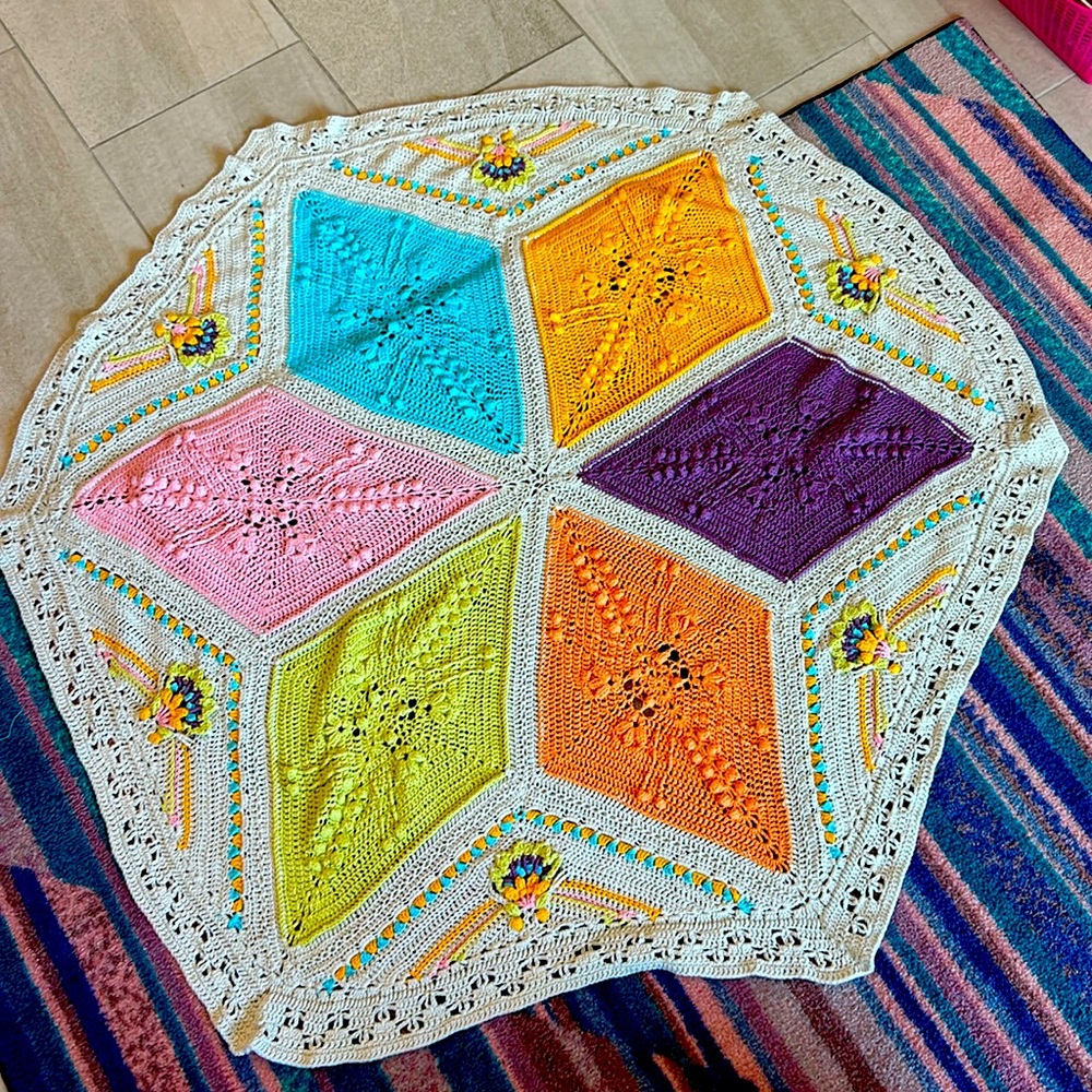 Ubuntu Crochet Throw - hexagon and colorful, one of a kind